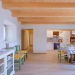 2 Bedroom In Albagnano Di Hébergement de vacances *