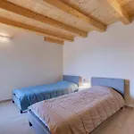 2 Bedroom In Albagnano Di *