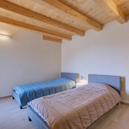 2 Bedroom In Albagnano Di *