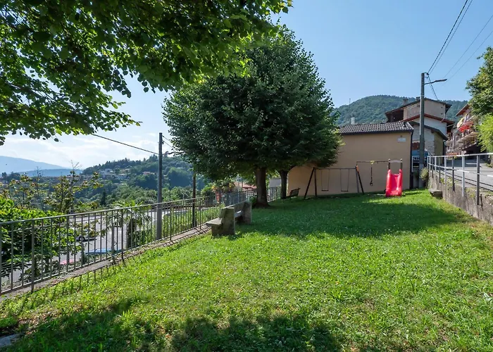 2 Bedroom In Albagnano Di Holiday home *